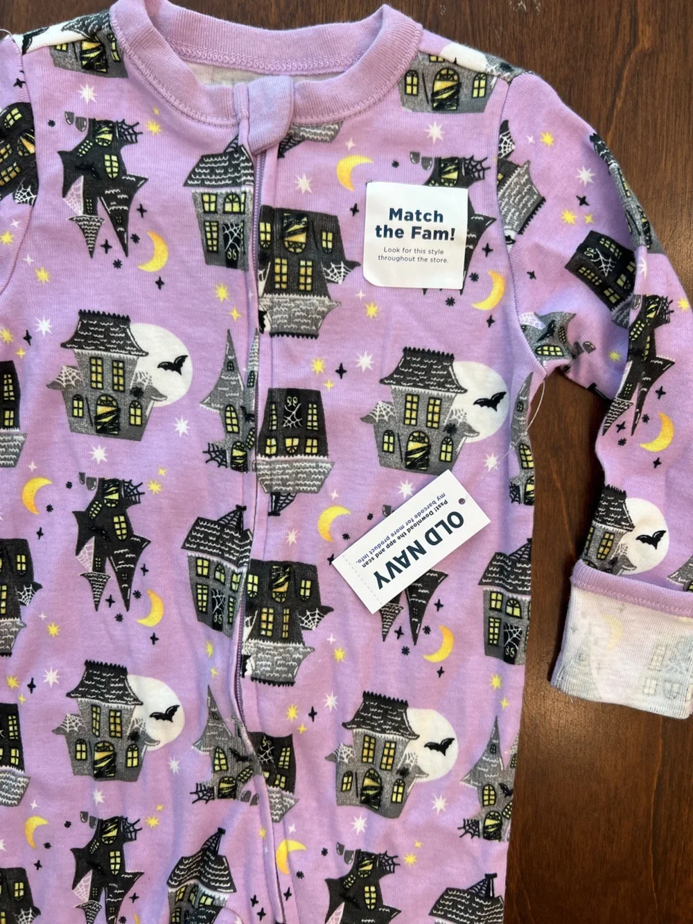 Old Navy Halloween Haunted House Footed Sleeper Pajamas NWT 2-Way Zipper